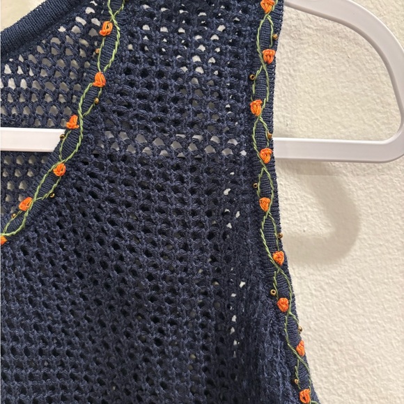 Agua Bendita - Jardim Handmade Brit Crop Top - Picture 6 of 9